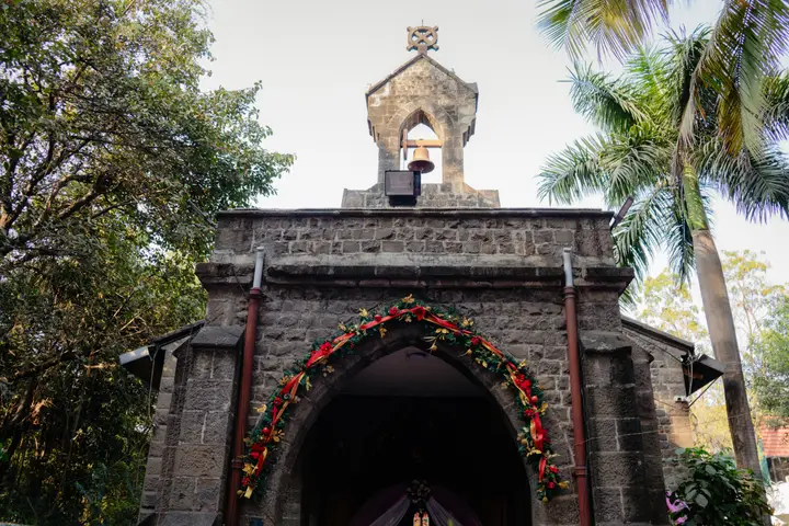 Anosh and Nikita: The church awaits.