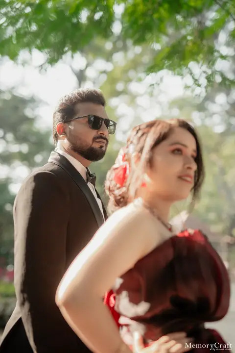 Ashish and Nivedita: Light through the leaves.