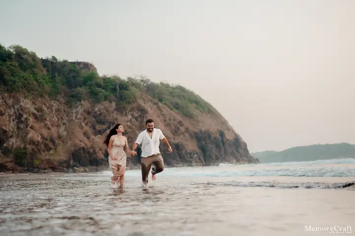 Sanket and Swapnali: Running towards the water.