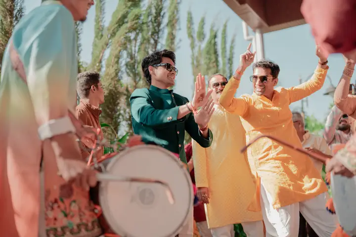 Swaraj and Anuja: Dancing to the beat.